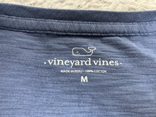 Load image into Gallery viewer, Vineyard Vines Shirt Adult Medium Blue Crew Neck Spell Out Whale Pullover Mens