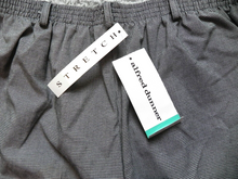 Load image into Gallery viewer, Alfred Dunner Pants Womens 16 (32x29) Proportioned Shorts Rayon Spandex NWT