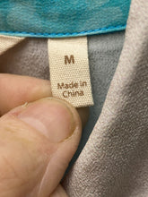 Load image into Gallery viewer, Soft Surroundings Shirt Womens Medium Blue AOP Floral Boho Silk Button Up Tunic