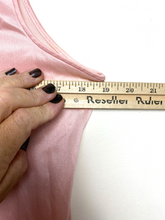 Load image into Gallery viewer, Grandmacore Nightgown Womens Large Pink Lace Trim V-Neck Lounge Robe Sleepwear