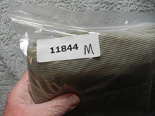 Load image into Gallery viewer, IZOD Jeans Adult 42x32 Straight Leg Corduroy Flat Front Casual 5 Pockets Mens