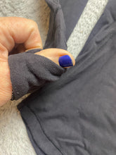 Load image into Gallery viewer, Lululemon Shirt Womens Medium Black Hold Tight Thumbhole Activewear Ladies