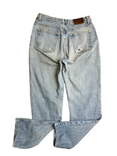 Load image into Gallery viewer, Lauren Ralph Lauren Jeans Womens 8 (30x29) Blue Whiskered Destroyed Thrashed