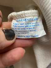 Load image into Gallery viewer, New Zealand Says Sweater Womens Medium Ivory Blue Oversized Patch Outerwear