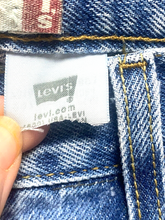 Load image into Gallery viewer, Levis 550 Jeans Adult 36x34 Relaxed Fit Straight Leg Medium Wash Denim Mens