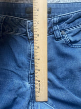 Load image into Gallery viewer, PrAna Jeans Womens 4/27 (31x31) Tapered Leg Medium Wash 5 Pocket Denim Ladies
