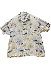 Load image into Gallery viewer, Munsingwear Shirt Adult Extra Large White AOP Fish Camp Button Up Hawaiian Mens