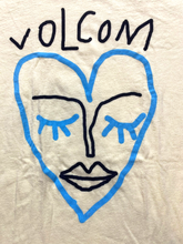 Load image into Gallery viewer, VOLCOM Shirt Youth Medium Yellow Face Heart Artwork Artsy Streetwear Girls