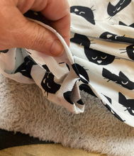 Load image into Gallery viewer, Meraki Shirt Womens XL Black White AOP Kitty Cat Spandex Stretch Keyhole Blouse