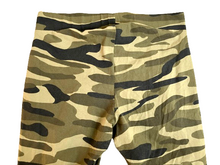 Load image into Gallery viewer, Torrid Leggings Womens 1 (31.9x25) Green Camo Slashed Fish Net Spandex Stretch