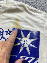 Load image into Gallery viewer, UDLI Editions Shirt Adult Medium White The Desktop Body Blood Simple 2019 Mens