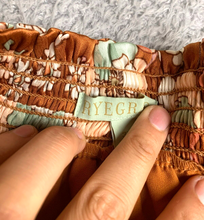 Load image into Gallery viewer, Ryegrass Skirt Womens 3X Brown AOP Flower Layered Smoked Boho Peasant Plus Lady