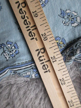 Load image into Gallery viewer, J Jill Shirt Womens Large Side Slit AOP Flower Rayon Blend Blouse Petite Ladies