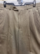 Load image into Gallery viewer, Hugo Boss Two Piece Suit Adult 42R Gray Einstein Wool Jacket And Pants Men