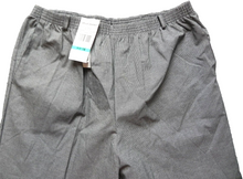 Load image into Gallery viewer, Alfred Dunner Pants Womens 16 (32x29) Proportioned Shorts Rayon Spandex NWT