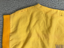 Load image into Gallery viewer, VTG White Benjamin's Shirt Womens 2XL XXL Yellow AOP Cassie Dog Pullover 80s