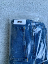 Load image into Gallery viewer, Eddie Bauer Jeans Womens 12 (30x27.5) Blue Straight Petite Flannel Lined Denim