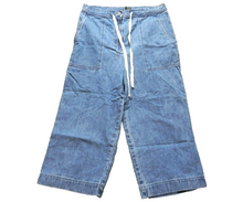 Load image into Gallery viewer, Lauren Ralph Lauren Jeans Womens Medium (31x19.5) Wide Leg Cropped Denim Ladies