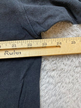 Load image into Gallery viewer, VTG Elephant Shirt Adult Extra Large Paisley Head Artsy Rosamond Gifford Zoo Men