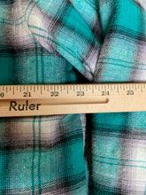 Load image into Gallery viewer, Jon Lauren Shirt Adult Medium Green White Button Up Quilted Shacket Nylon Mens
