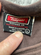 Load image into Gallery viewer, VTG Iowa Hawkeyes Shirt Adult Large Brown Fade Oversized Sportswear Tailgate Men