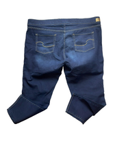 Load image into Gallery viewer, Levis Jeans Womens 28 (48x26.8) Pull On Skinny Totally Shaping Signature Gold