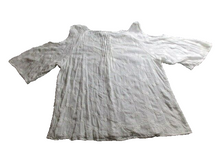 Load image into Gallery viewer, Daniel Rainn Shirt Womens 3X Crochet Lace Neckline Tassel Boho Cold Shoulder