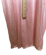 Load image into Gallery viewer, Grandmacore Nightgown Womens Large Pink Lace Trim V-Neck Lounge Robe Sleepwear