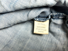 Load image into Gallery viewer, Anthropologie Cloth & Stone Shirt Womens Medium Blue Denim Button Up Tencel Lady