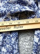 Load image into Gallery viewer, Steel & Jelly Shirt Adult Medium Blue Button Up Allover Print Floral London Mens