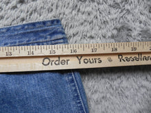 Load image into Gallery viewer, Lauren Ralph Lauren Jeans Womens Medium (31x19.5) Wide Leg Cropped Denim Ladies