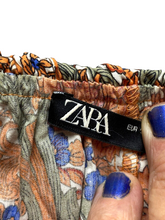 Load image into Gallery viewer, ZARA Shirt Womens Small Orange Blue AOP Flower Boho Hippie Ruffle Cropped Ladies