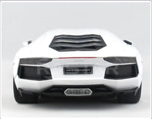 Load image into Gallery viewer, 1:14 RC Lamborghini Aventador LP700 (White)
