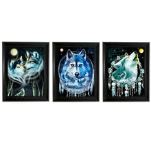Load image into Gallery viewer, Howling wolves Tripple 3D Picture  (MINIMUM OF 4)