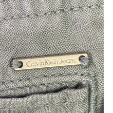 Load image into Gallery viewer, Calvin Klein Shorts Womens 6 Beachy Coastal Preppy Streetwear Gorpcore Hiking
