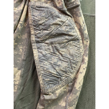 Load image into Gallery viewer, Massif Shirt Mens Extra Large Army Combat Digital Camo Padded Gorpcore Outdoors
