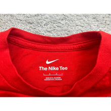 Load image into Gallery viewer, Nike Mens Kansas City Chiefs Patrick Mahomes 15 Super Bowl LVII Red T-Shirt L

