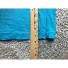 Load image into Gallery viewer, Vintage Nassau Bahamas Shirt Mens Medium Single Stitch Coastal Beachy Streetwear
