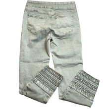 Load image into Gallery viewer, Chicos Pants Womens 4 Jeggings Pull On Stretch Streetwear Mature Everyday
