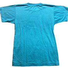 Load image into Gallery viewer, Vintage Nassau Bahamas Shirt Mens Medium Single Stitch Coastal Beachy Streetwear

