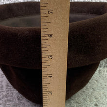 Load image into Gallery viewer, Vintage Fur Felt Hat Womens Small Derby Bowler Mature
