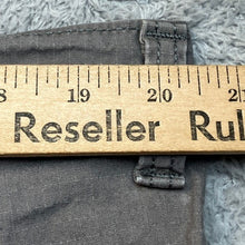 Load image into Gallery viewer, Levi's Shorts Mens 40 Utility Gorpcore Chore Streetwear Workwear Everyday
