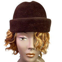 Load image into Gallery viewer, Vintage Fur Felt Hat Womens Small Derby Bowler Mature
