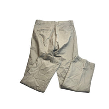 Load image into Gallery viewer, Gap Lived-In Straight Khaki Chinos Mens 32x32 Tan Cotton Blend Casual Pants
