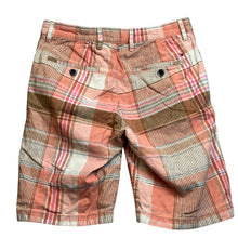 Load image into Gallery viewer, Tommy Hilfiger Shorts Mens Medium Plaid Preppy Academia Sailing Beachy Coastal
