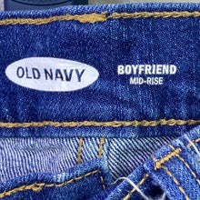 Load image into Gallery viewer, Old Navy Shorts Women's 8 Boyfriend Distressed Cuffed Streetwear Beachy Edgy

