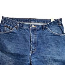 Load image into Gallery viewer, Dickies Jeans Mens 38x32 Chore Workwear Streewear Rugged Everyday Career
