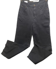 Load image into Gallery viewer, KDF Jeans Womens 8 Black Straight Leg Pants Pockets Workwear Ladies
