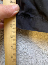 Load image into Gallery viewer, Levis Shorts Adult 40 Black Cargo Casual Wear Hiking Grunge Men
