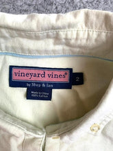 Load image into Gallery viewer, Vineyard Vines Shirt Womens 2 Small Off White Button Up Casual Whale Ladies
